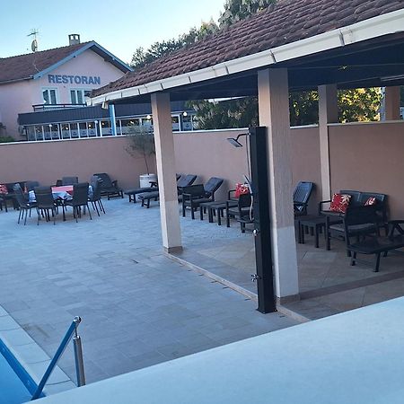 Hotel Juka à Međugorje Extérieur photo